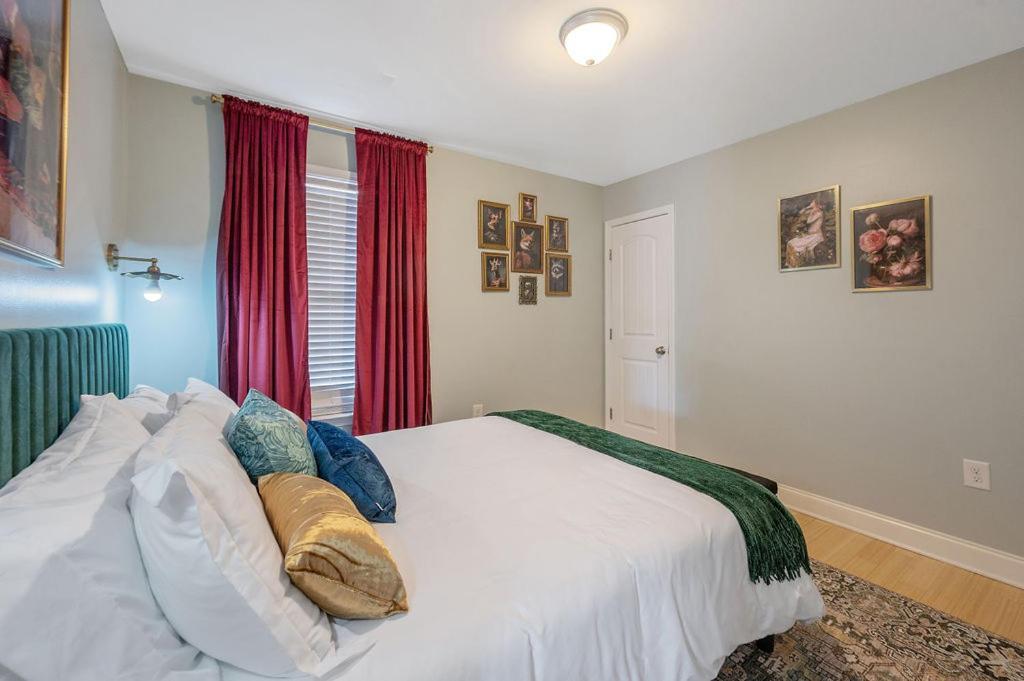 New Victorian Theme, 3Br, Lrg Backyard Close To Pnc Arena, Downtown, And Rdu Airport Роли Экстерьер фото
