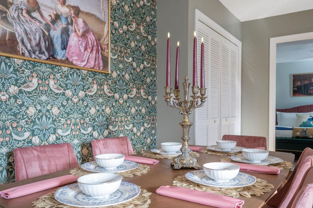 New Victorian Theme, 3Br, Lrg Backyard Close To Pnc Arena, Downtown, And Rdu Airport Роли Экстерьер фото